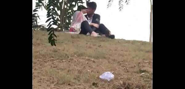 Indian lover kissing in park part 5